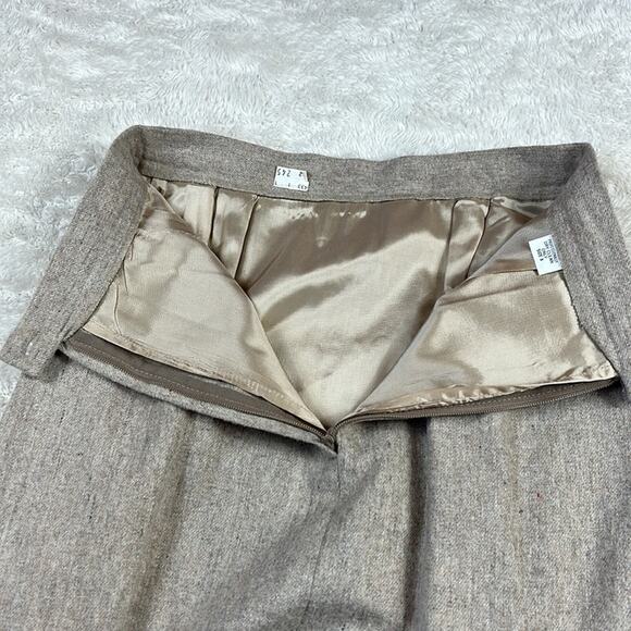 Vintage 60s pleated front cream midi skirt, size 8 - Picture 4 of 8